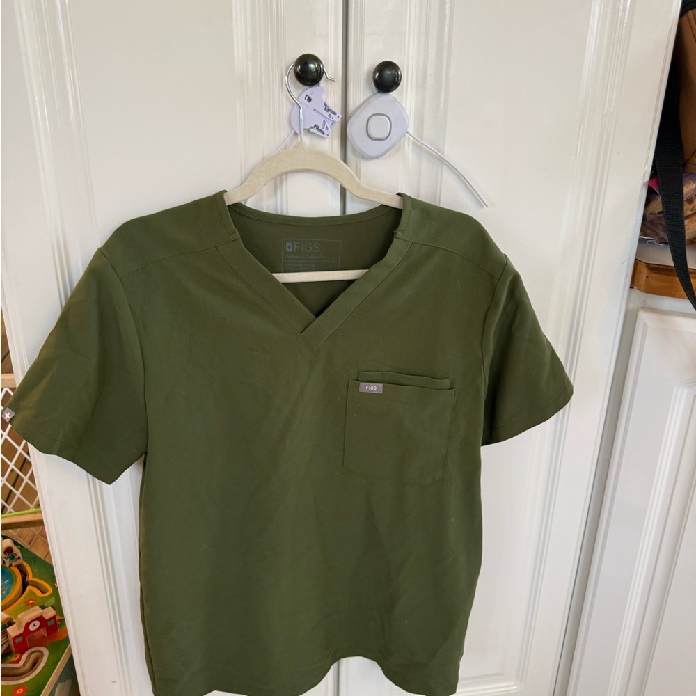 Figs Olive Green Scrub Top